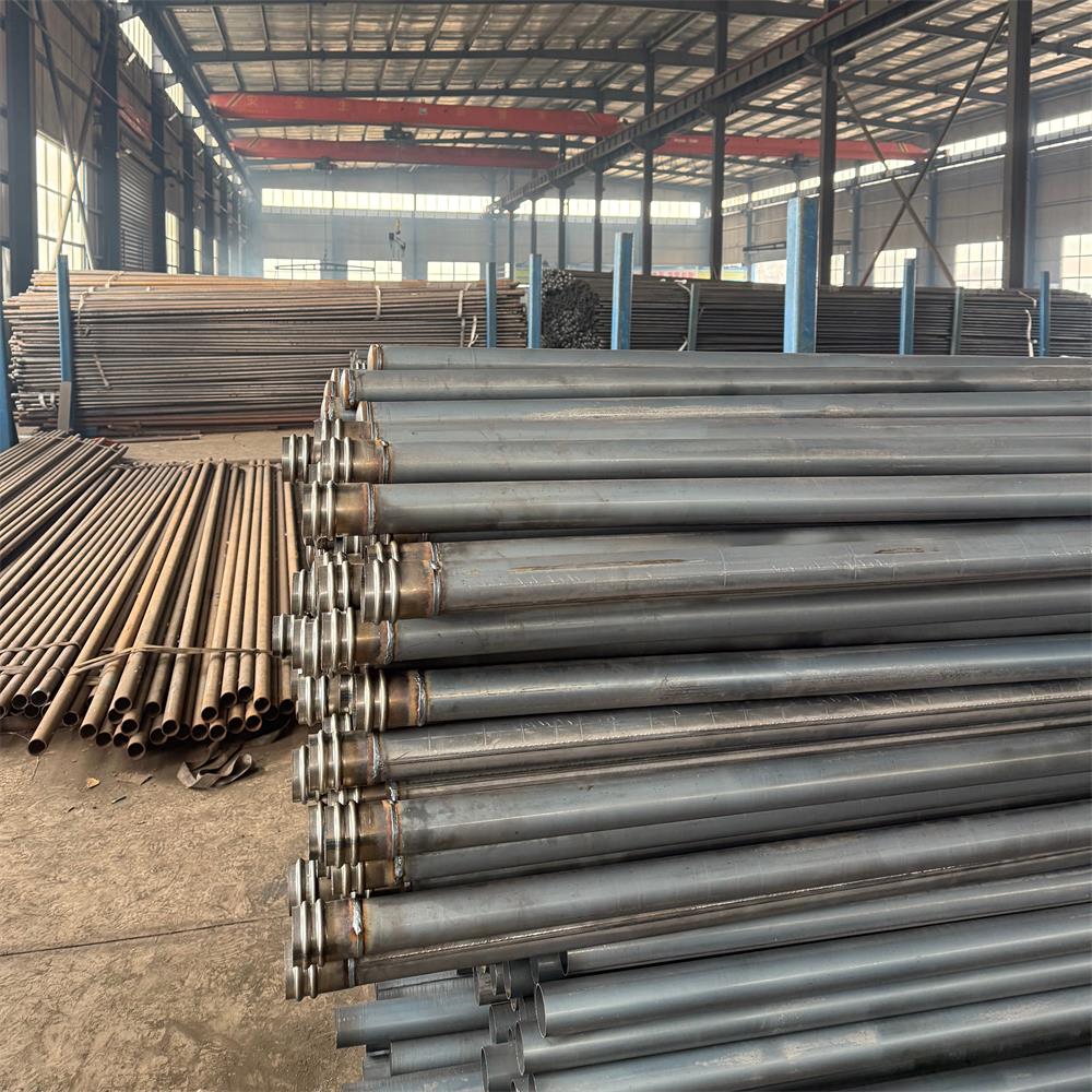 宝益德钢管东营市销售处 厂区及加工车间